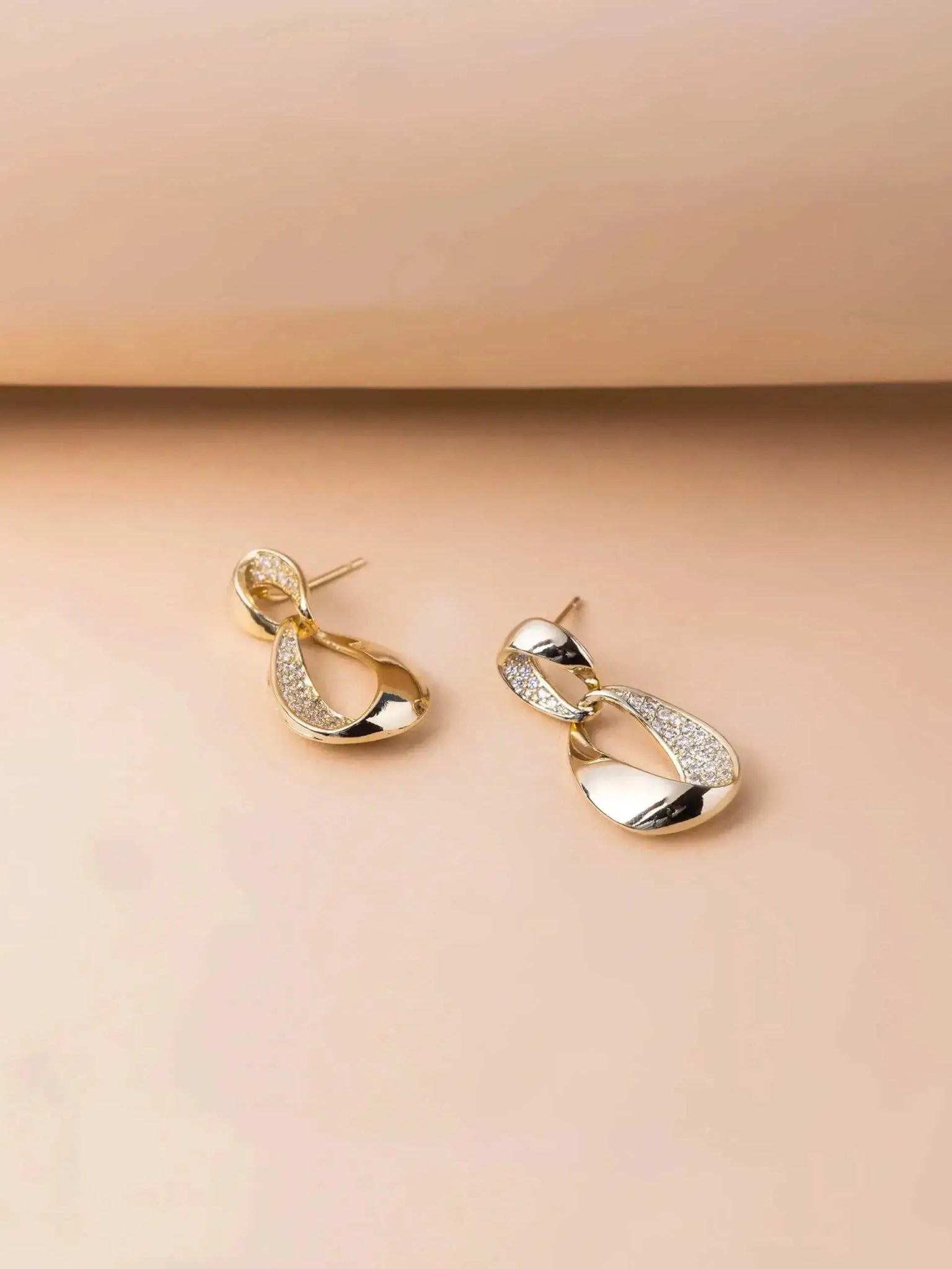 Clare Drop Earrings - My Store