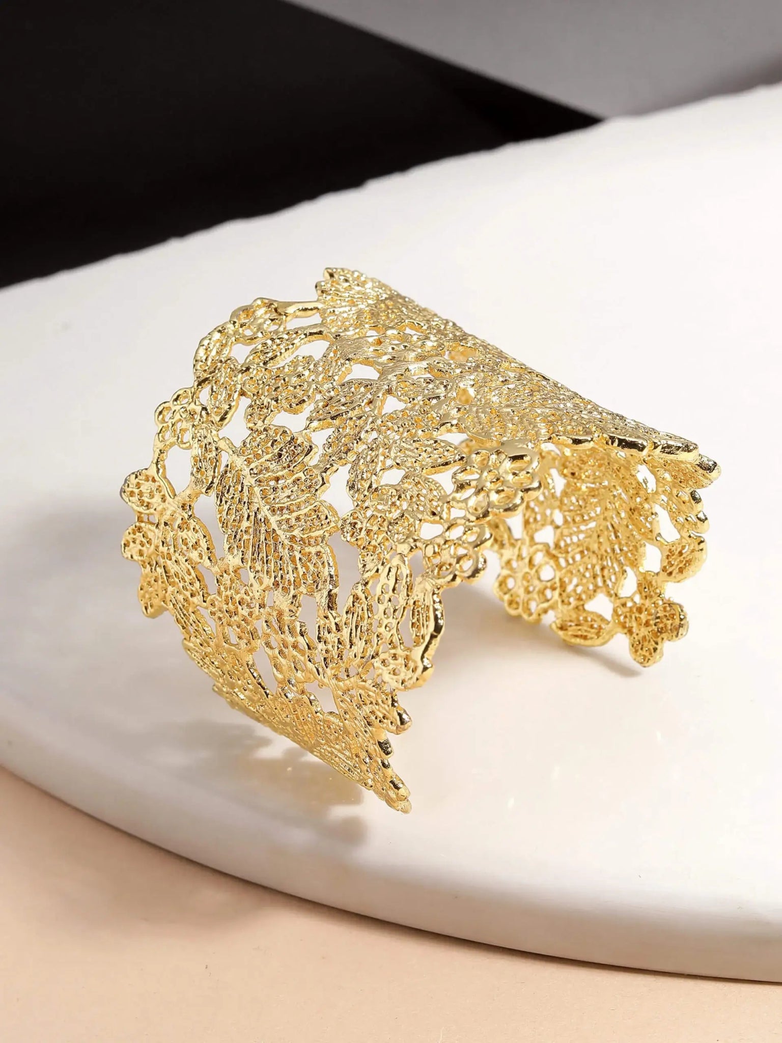 Stella Leaf Textured Cuff Bracelet - My Store